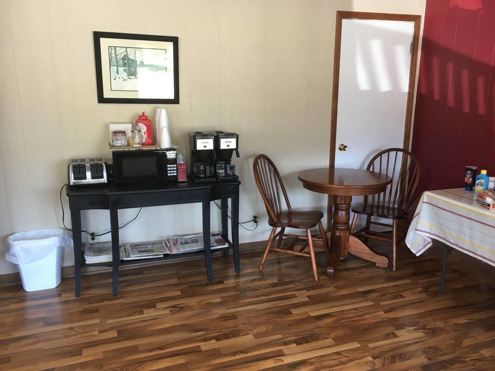 Brown'S Motel Aberdeen Extérieur photo